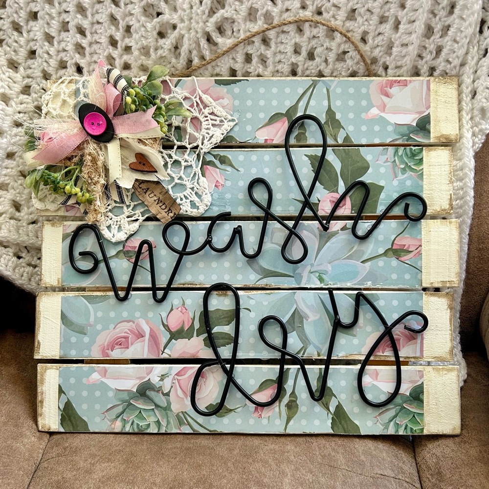Wash Dry Wall Hanger